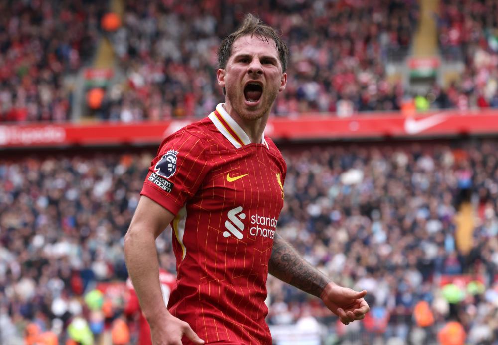 中送出助攻 中送出助攻